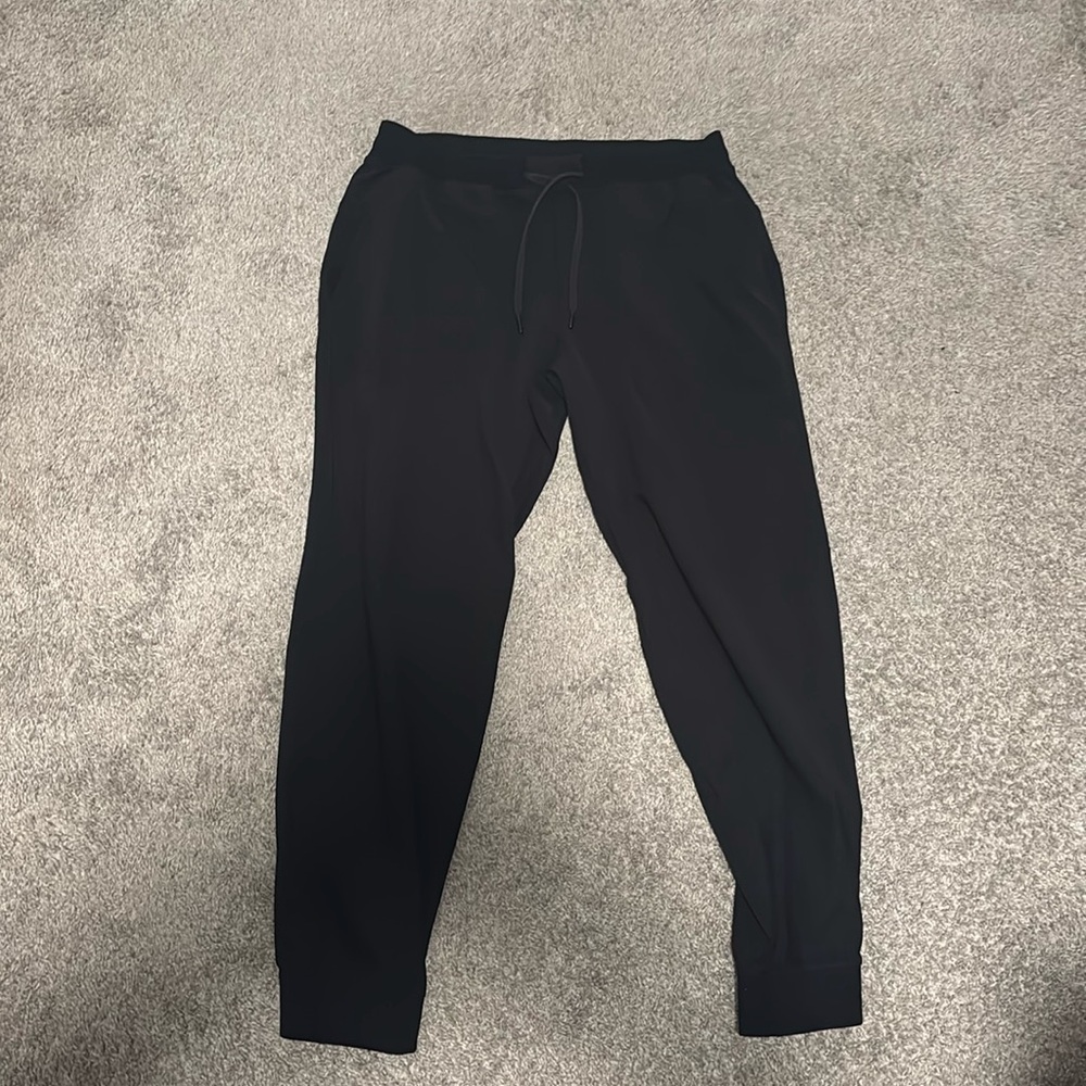 Lululemon ABC Joggers – Men’s XL Black